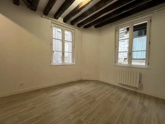 Location Appartement Rue Henri Dunant, Luisant