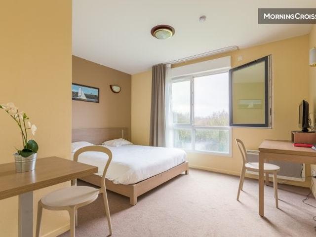 Location Appartement Rue Henri Fraigneau, Magny les Hameaux