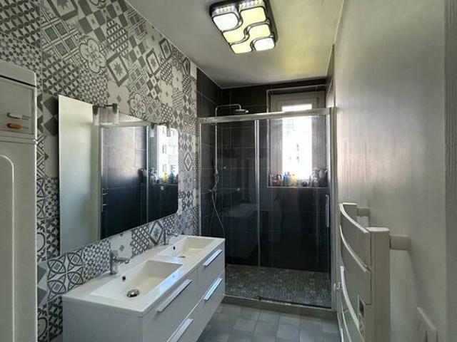 Location Appartement Rue Henri Martin, Puteaux