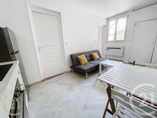 Location Appartement Rue Henri Messager, Lillebonne