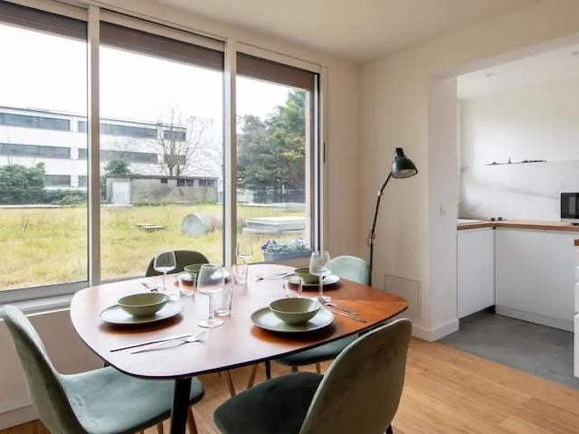 Location Appartement Rue Henri Noguères, Paris