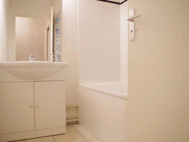 Location Appartement Rue Henri Renard, Roye