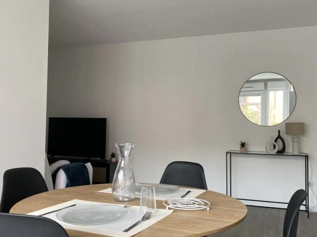 Location Appartement Rue Henry de Montherlant, Talence