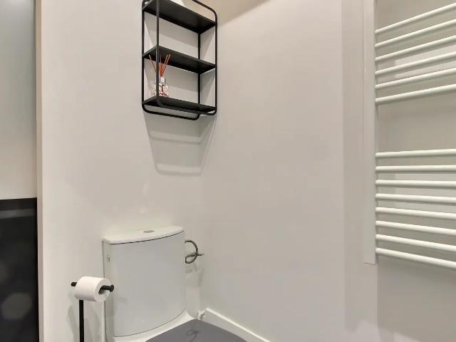Location Appartement Rue Héricart, Paris