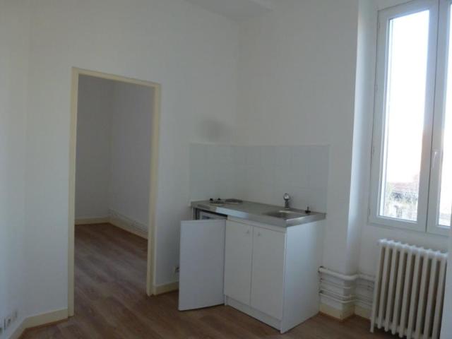 Location Appartement Route de Chichery, Appoigny