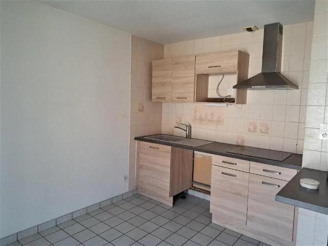 Location Appartement Rue Ithier, Saint Vallier