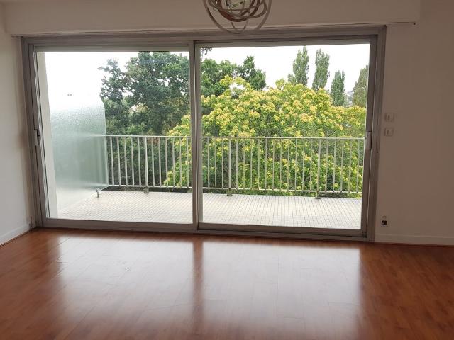 Location Appartement Rue Joseph Cugnot, Rouans