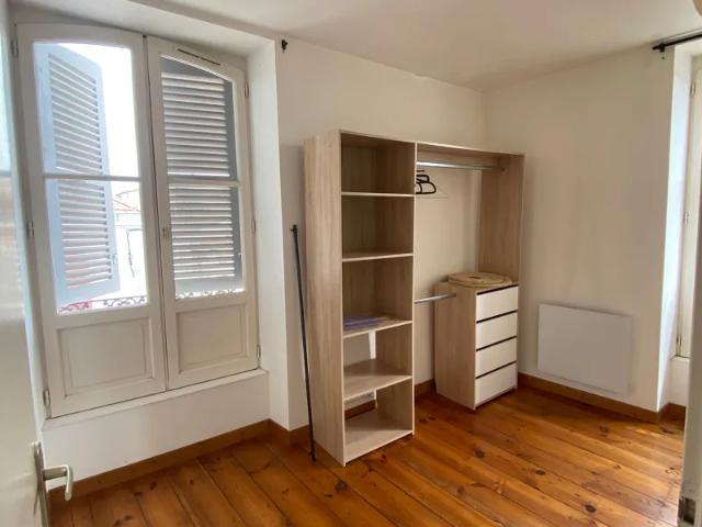 Location Appartement Rue Joseph Darqué, Dax