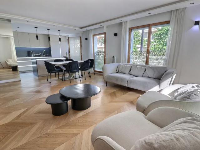 Location Appartement Rue Joseph Kosma, Paris
