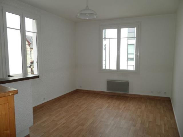 Location Appartement Rue Joseph Lotte, Rennes