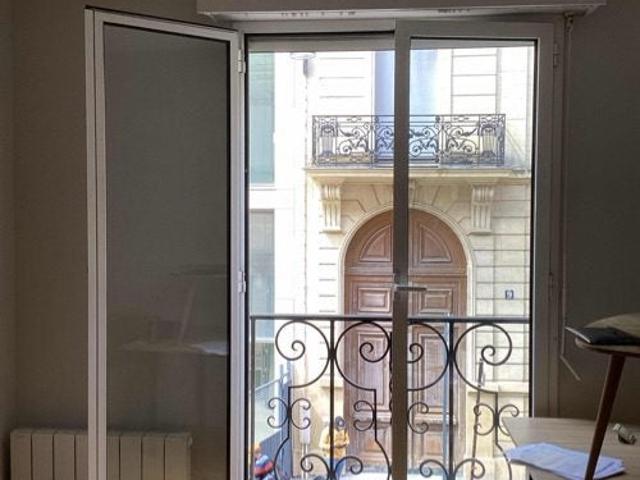 Location Appartement Rue Jacques Bingen, Paris