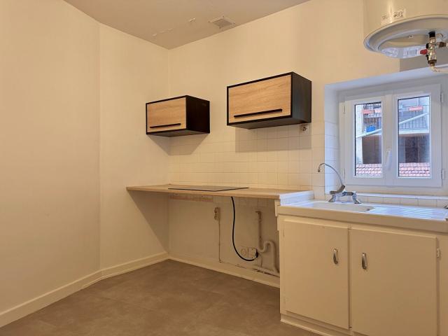 Location Appartement Rue Jacques Cortay, Val d'Oingt