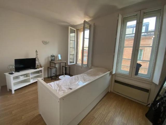 Location Appartement Rue Jean Antoine Romiguières, Toulouse