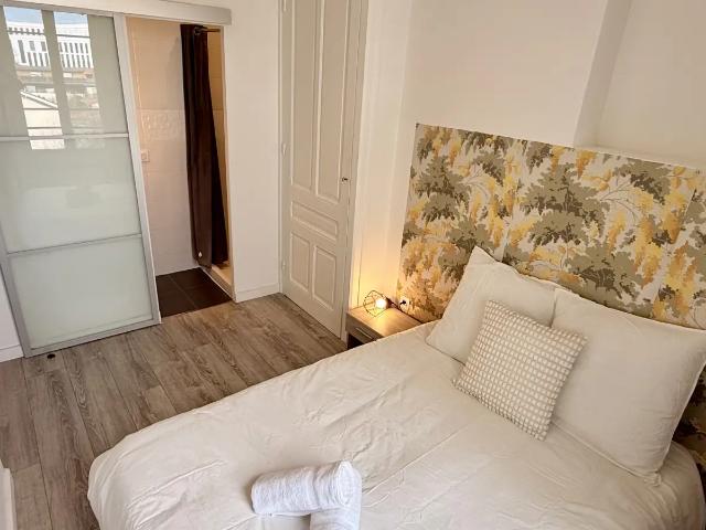 Location Appartement Rue Jean Baptiste Clément, Villeurbanne