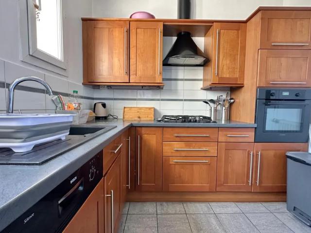 Location Appartement Rue Jean Baptiste Eynard, Étampes