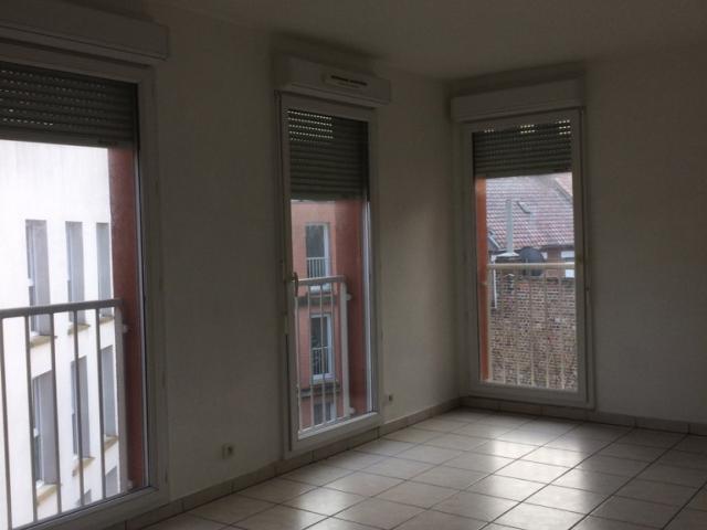 Location Appartement Rue Jean Baptiste Fievet, Somain