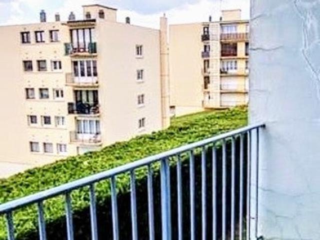 Location Appartement Rue Jean Bart, Évreux