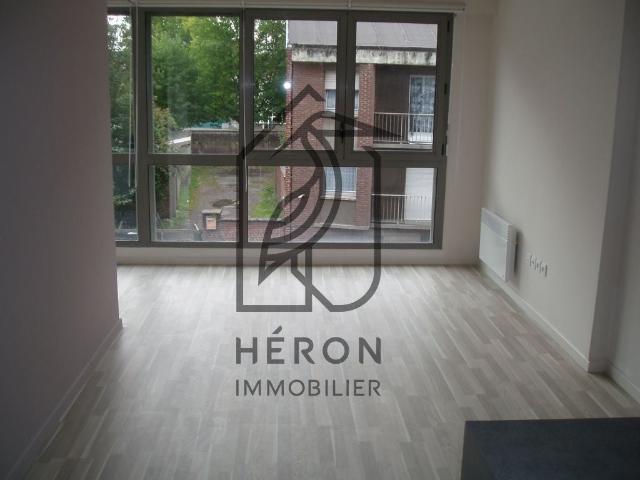 Location Appartement Rue Renée Lambert, Lille