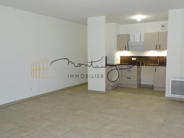 Location Appartement Rue Jean Bouin, Nîmes