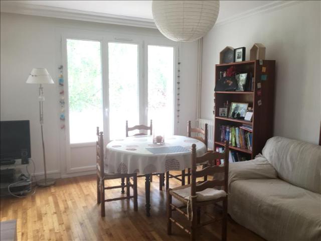Location Appartement Rue Jean de la Fontaine, Meusnes