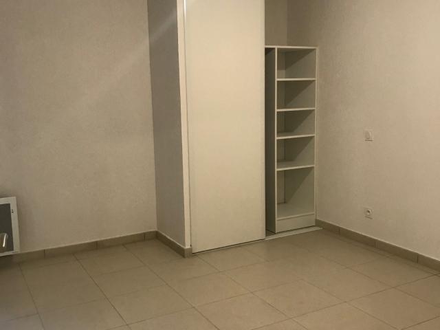 Location Appartement Rue Jean Despeaux, Béziers