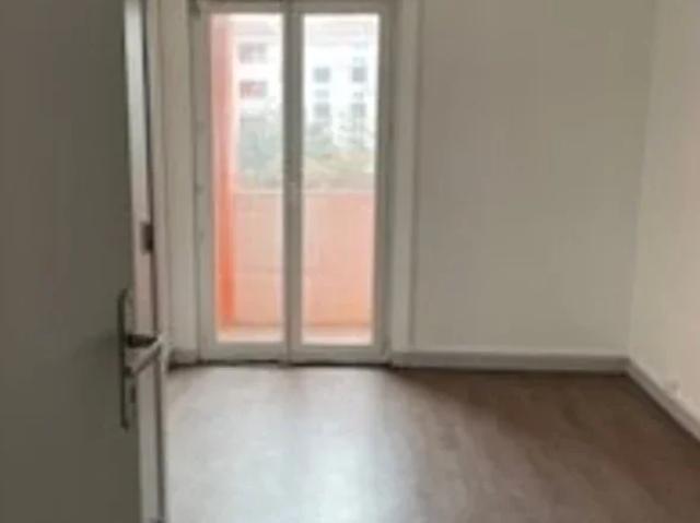 Location Appartement Rue Jean Guiter, Perpignan