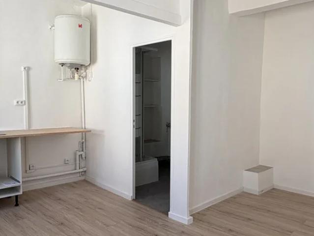 Location Appartement Rue Jean Jacques Rousseau, Aubagne