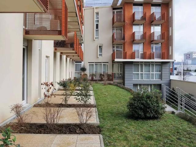 Location Appartement Rue Jean Jacques Rousseau, Ivry sur Seine