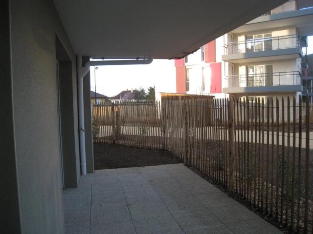 Location Appartement Rue Jean Louis Barrault, Meyzieu