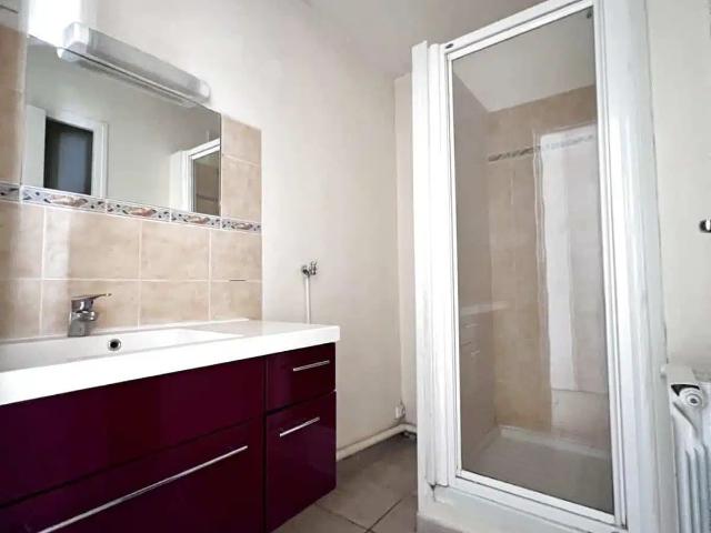 Location Appartement Rue Jean Mermoz, Marseille
