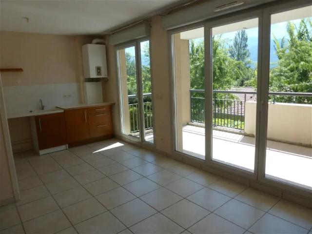 Location Appartement Rue Jean Monnet, Montbonnot Saint Martin