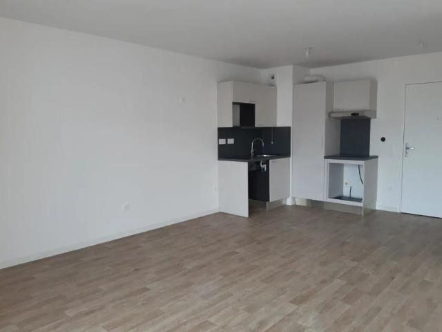 Location Appartement Rue Jean Piestre, Corbeil Essonnes