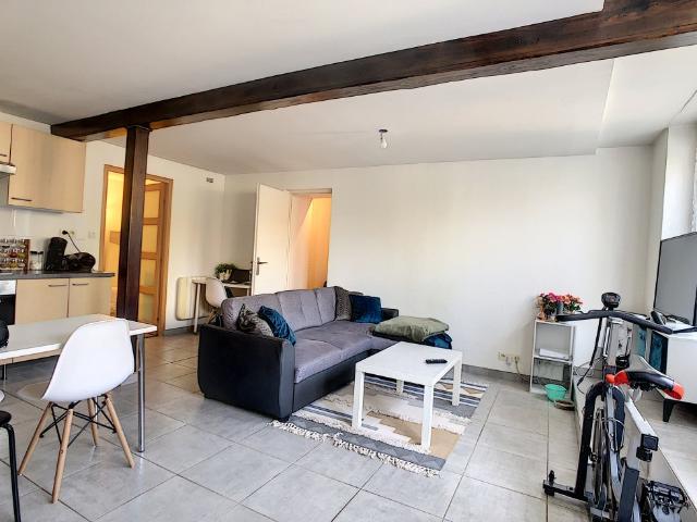 Location Appartement Rue Jean Sellier, Grigny sur Rhône