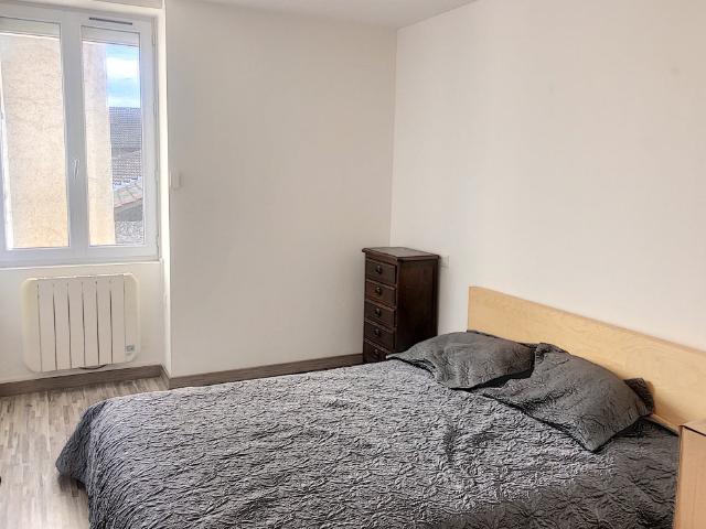 Location Appartement Rue Jean Sellier, Grigny sur Rhône