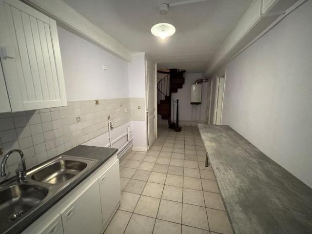 Location Appartement Rue Jeanne Marie Célu, Lyon