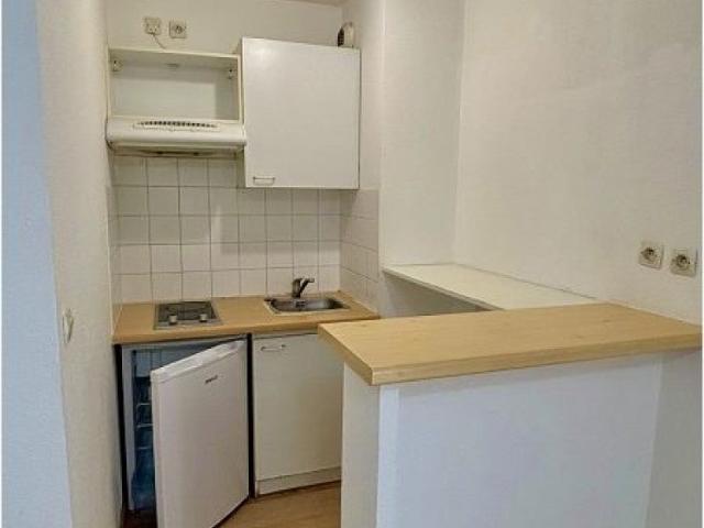 Location Appartement Rue Jeanne Marvig, Toulouse