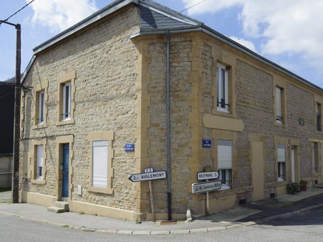 Location Appartement Rue Jeanne d'Arc, Charleville Mézières