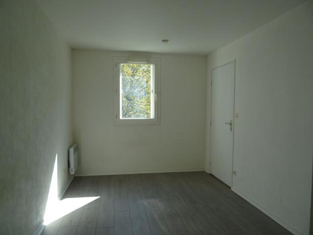 Location Appartement Rue Jeanne Jugan, Orléans
