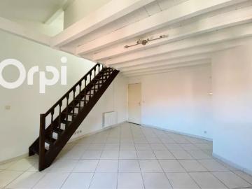 Location Appartement Rue Jules Cazeneuve, Fures