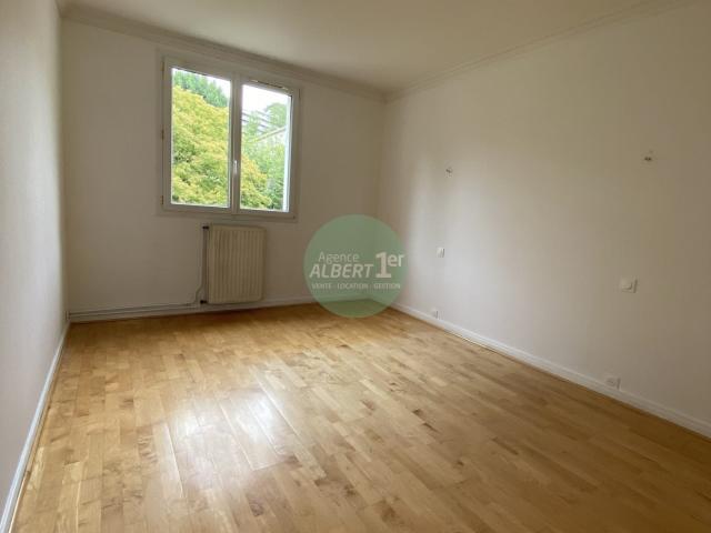 Location Appartement Rue Jules Bourgogne, Le Havre