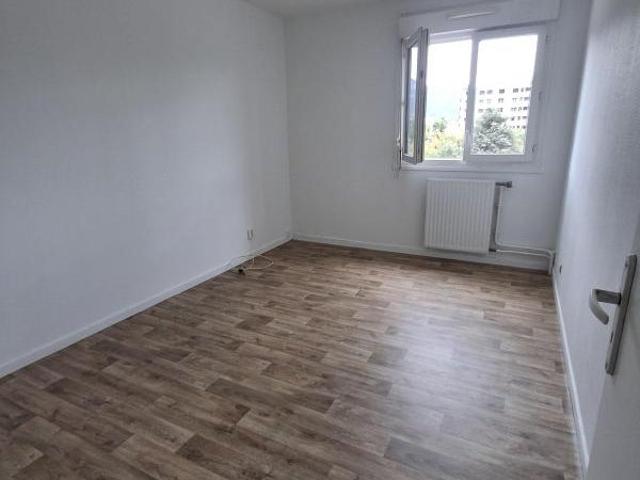 Location Appartement Rue Jules Guesde, Fontaine