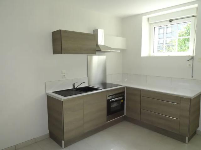 Location Appartement Rue Jules Favre, Brest