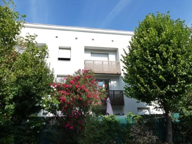 Location Appartement Rue Jules Ferry, Portes lès Valence