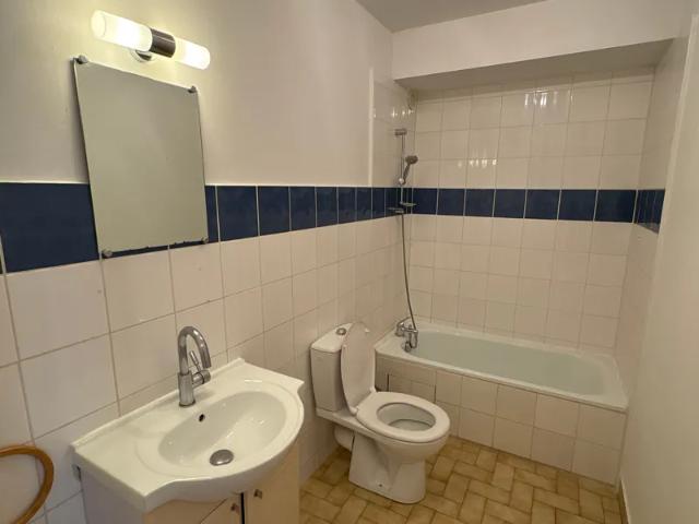 Location Appartement Rue Jules Vernissat, Romans sur Isère