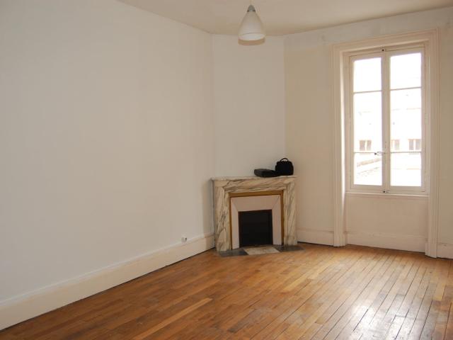 Location Appartement Rue Julie, Lyon