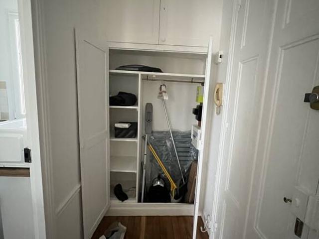 Location Appartement Rue Olier, Paris