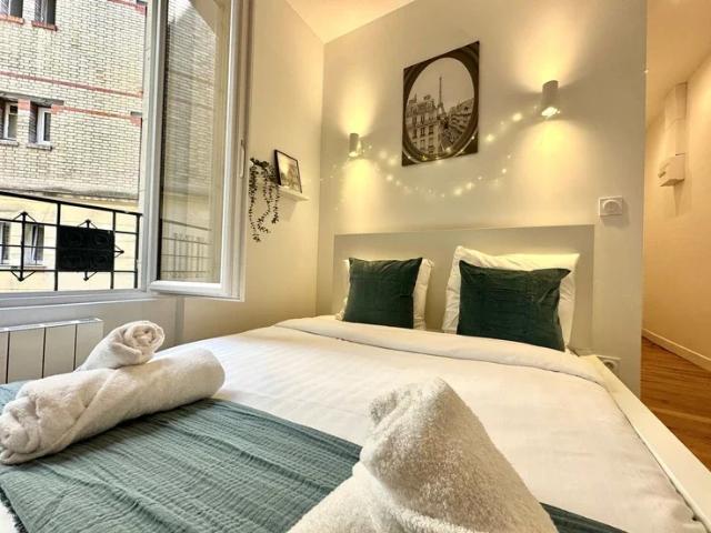 Location Appartement Rue Olivier de Serres, Paris