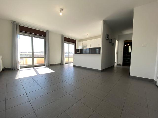 Location Appartement Rue Loubon, Marseille
