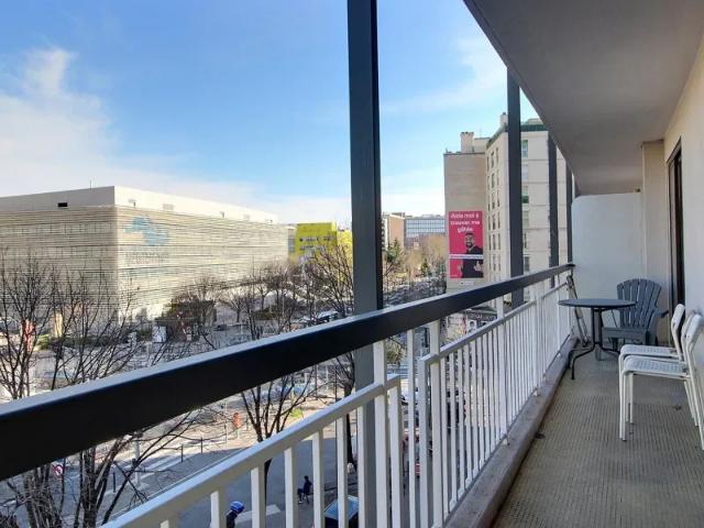 Location Appartement Rue Louis Astruc, Marseille
