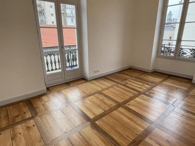 Location Appartement Rue Louis Barthou, Pau